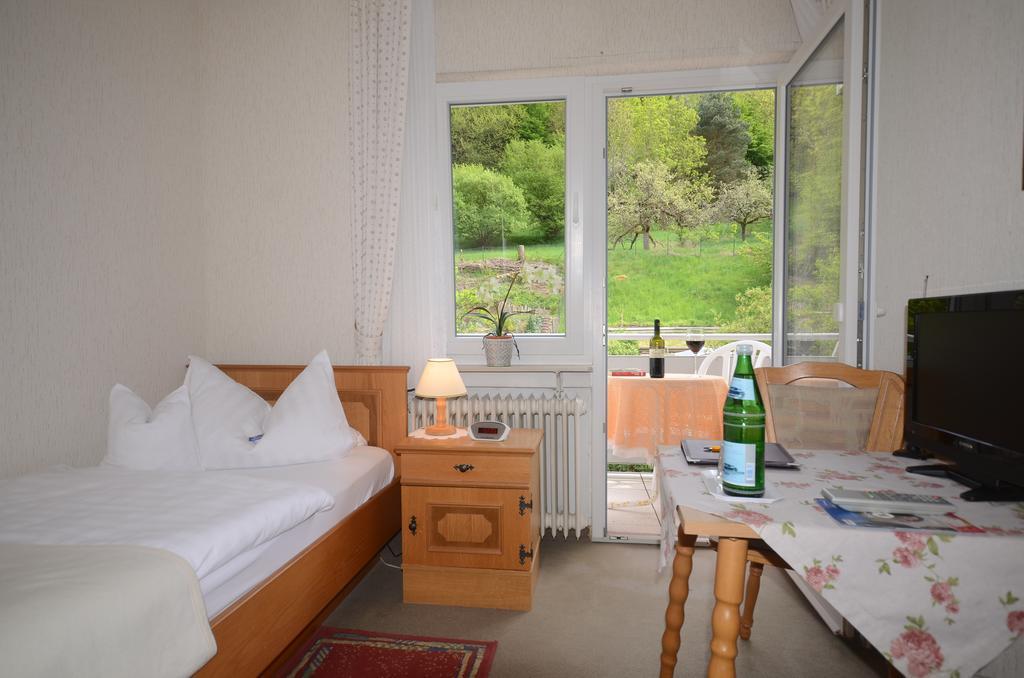 Pension Burk Bad Endbach Habitación foto