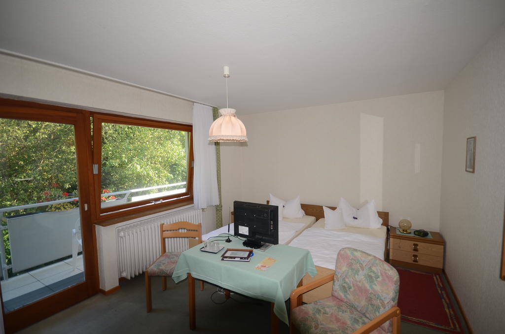 Pension Burk Bad Endbach Habitación foto