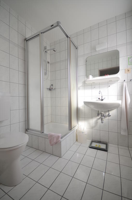 Pension Burk Bad Endbach Habitación foto