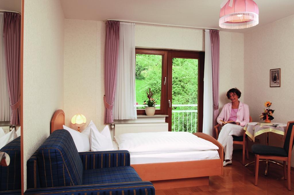 Pension Burk Bad Endbach Habitación foto